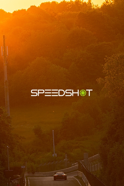 Rennfahrzeug am Nürburgring