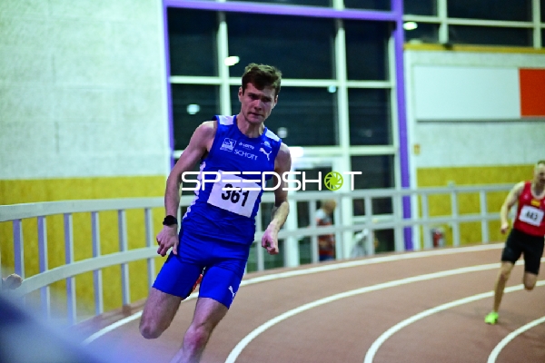 Simon Felix (361; TSV SCHOTT Mainz) in Aktion