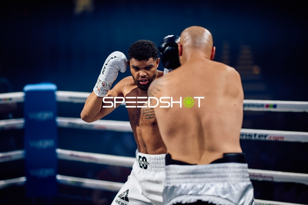 Boxer Schwergewicht in Aktion