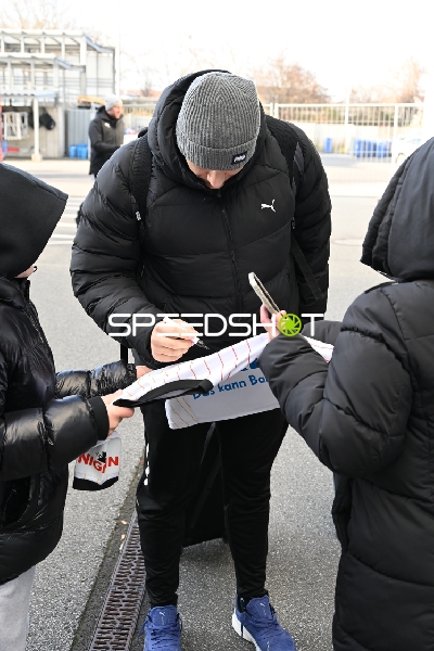 Autogrammstunde vor dem Spiel