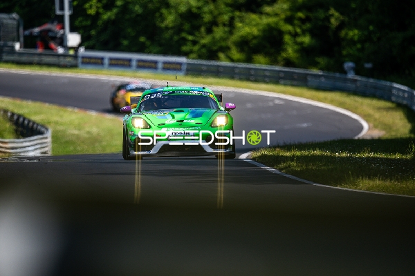 Rennfahrzeug auf der Nordschleife