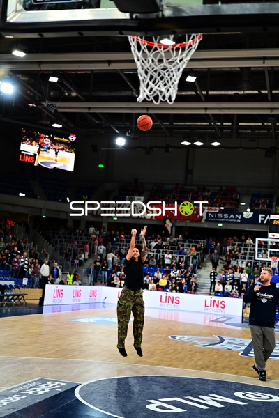 Kevin Gerwin (490; MLP Academics Heidelberg) wirft