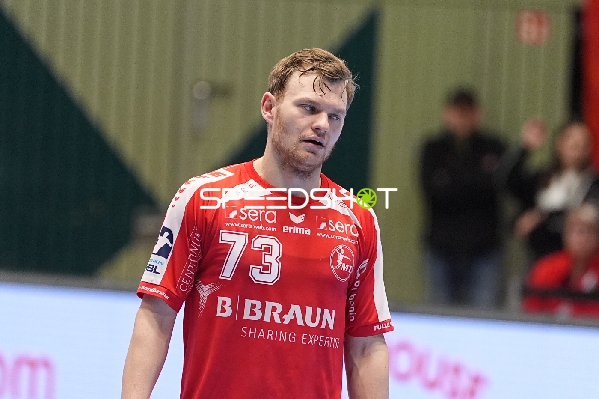 Timo Kastening (73; MT Melsungen) in Aktion