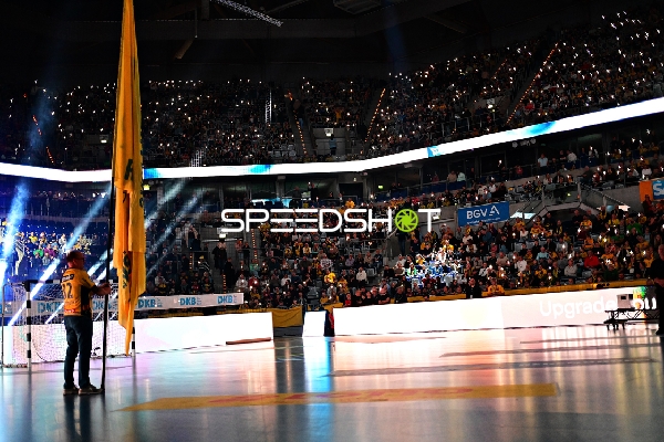 Fan-Szene in der SAP Arena