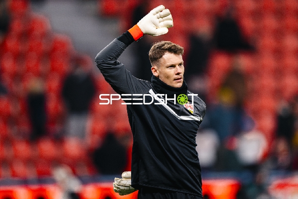 Torwart Alexander Nübel (33; VfB Stuttgart) in Aktion