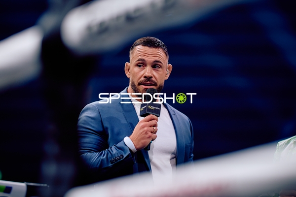 Moderator Florian Winter in Ringside Zone