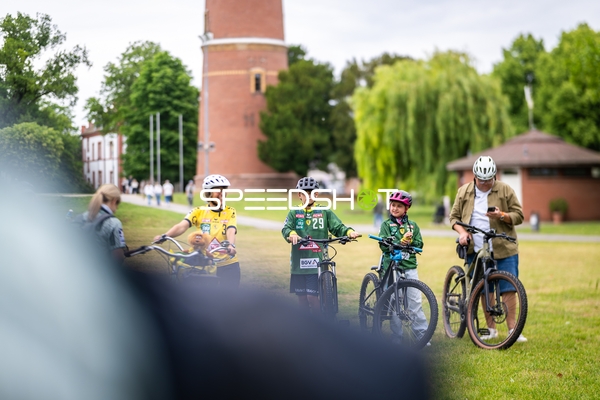 Spielfeld-Impression ohne Aktion
