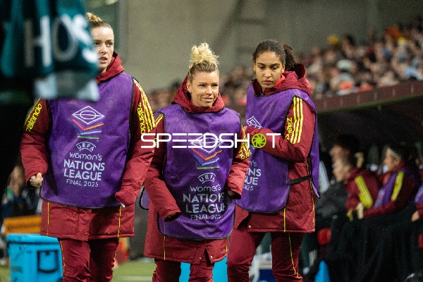 Spielerinnen in Vorbereitung