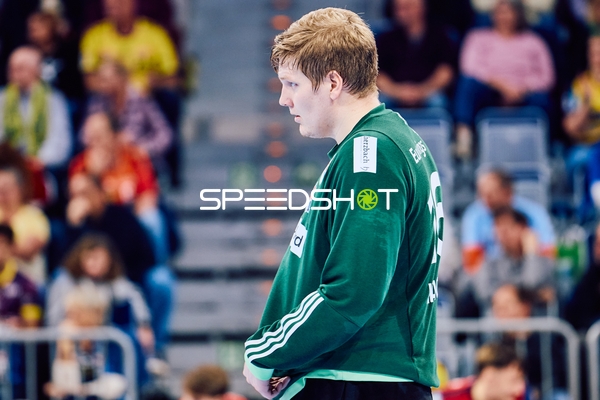 Spieler wartet auf einen Wurf.