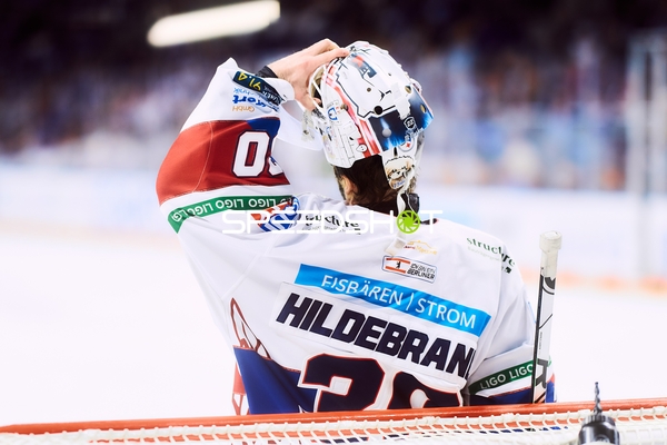 Eisbären Torwart während des Playoff-Spiels
