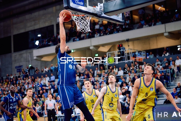 Spektakulärer Dunk durch Heidelberger Spieler