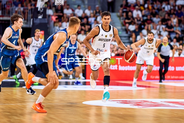 Tristan da Silva (5; Deutschland) im Duell mit Mark Padjen (4; Slowenien)