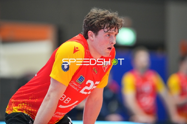 Corey Mayotte (25; BADEN VOLLEYS SSC Karlsruhe) in Aktion