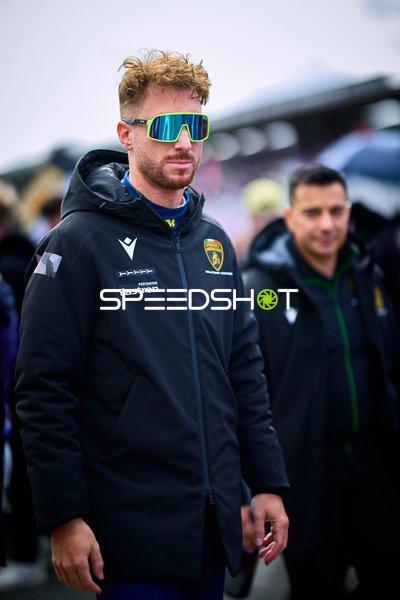 Fahrer im Fahrerlager