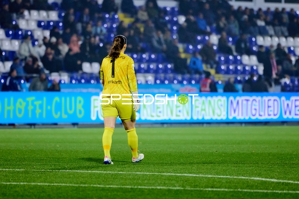 Torwart in Defensive