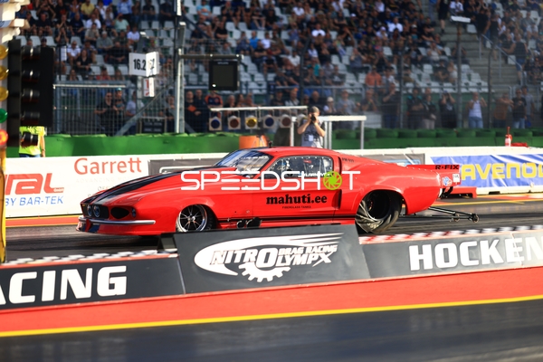 Pro Modified Rennwagen am Start