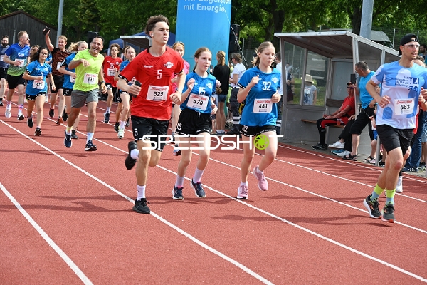Gemeinsamer Laufstart TVE Sommerlauf
