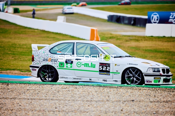 Pit Venanzi mit Startnummer 522 im BMW 318i Cup auf dem Hockenheimring