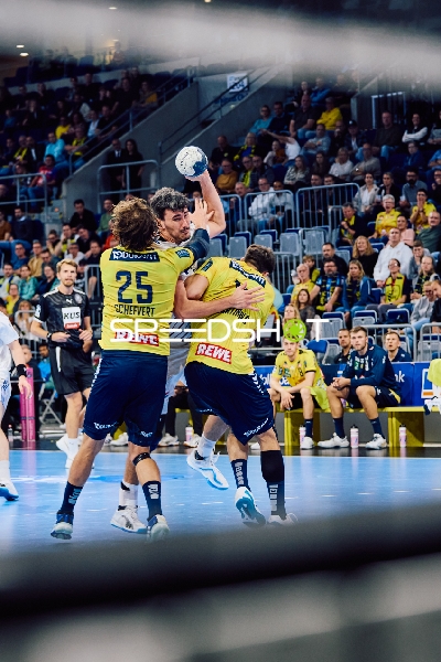 Zweikampf um den Ball