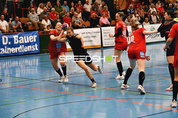 Dynamischer Angriff im Spiel Kurpfalz Bären gegen Mainz 05