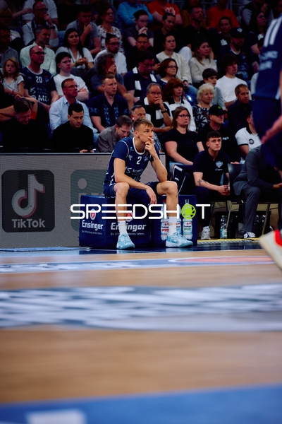 Pause Niklas Würzner (2;MLP Academics Heidelberg)