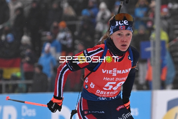 Anna GANDLER Anna GANDLER (8; Biathlon Frauen) beim Sprint