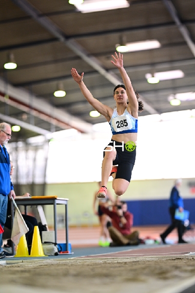 Weber Antonia (285; LG Idar-Oberstein) beim Weitsprung