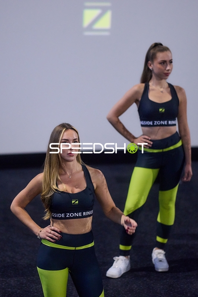 Ringside-Zone Face-Off