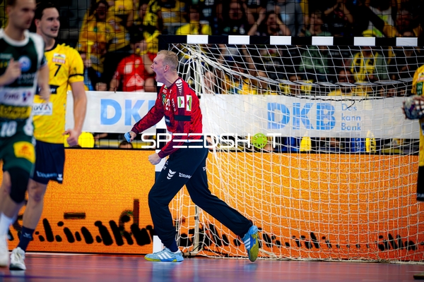 David Späth (29; Rhein Neckar Löwen) jubelt nach Tor