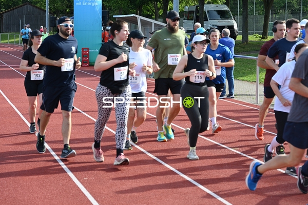 Läufer beim TVE Sommerlauf Edingen