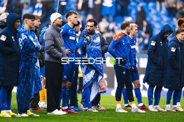 Spieler von Karlsruher SC auf dem Feld