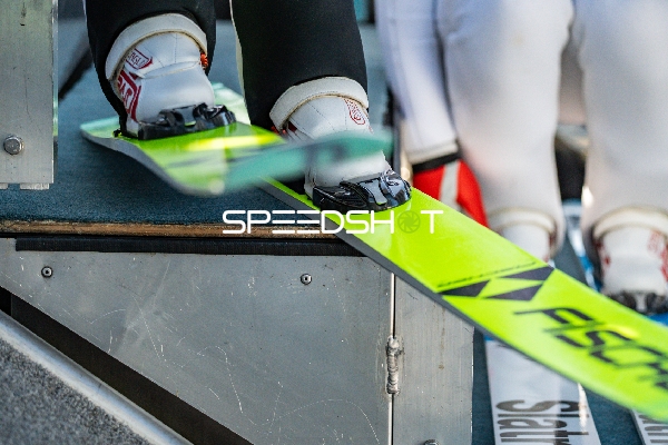 Two-Nights Tour Skispringen Damen