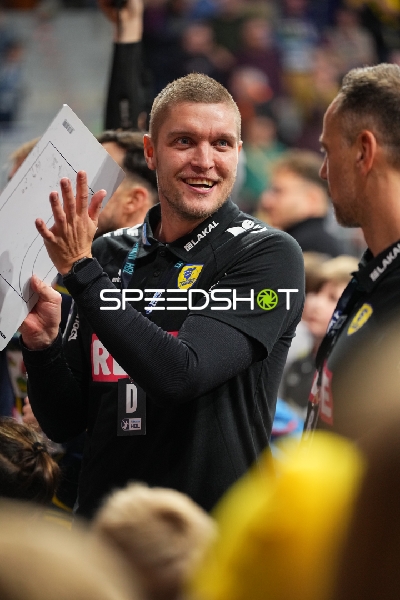 Michel Abt (997; Rhein Neckar Löwen) jubelt