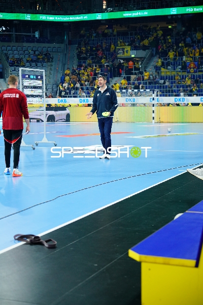 Trainer in der SAP Arena