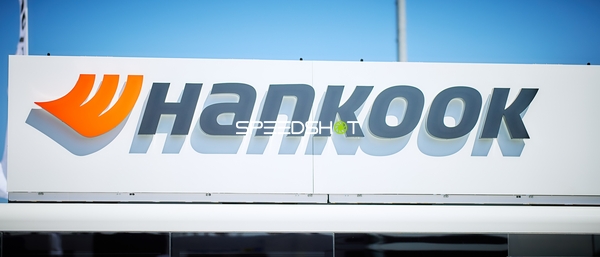 Hankook Werbetafel am Nürburgring