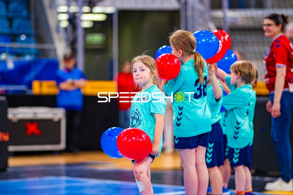 Warmup Kinder mit Ballons