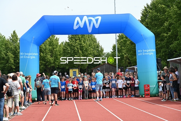 Startaufstellung TVE Sommerlauf Edingen 2025