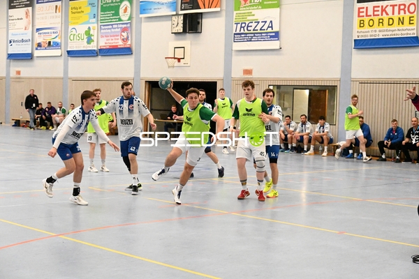 Dynamischer Wurf im Handballspiel