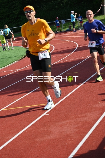 Läufer beim TVE Sommerlauf Edingen