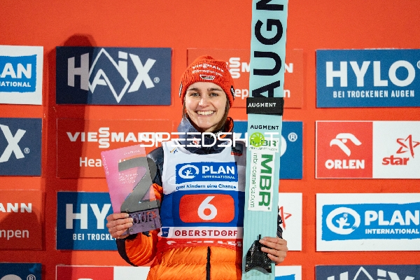 Two-Nights Tour Skispringen Damen