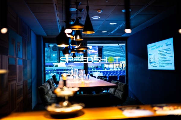 Leerer VIP-Bereich in Arena