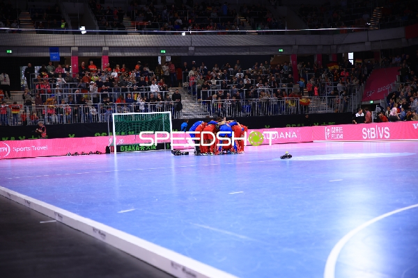 Teamkreis vor Spielbeginn