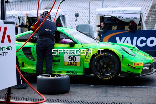 Boxenstopp beim Rennen