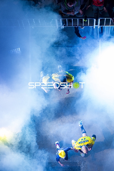 Spieler von Rhein Neckar Löwen beim Einlaufen