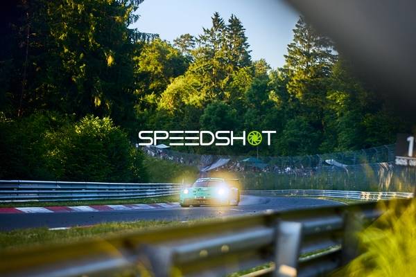 Falken Motorsports Porsche auf der Nordschleife