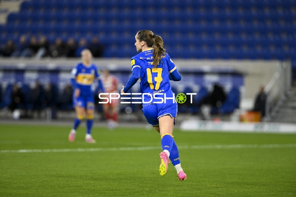 Rieke Tietz (17; CZJ) in Aktion