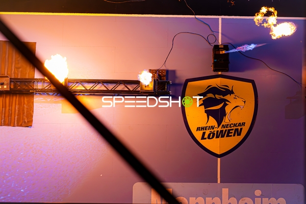 Feuer-Effekt an Wand