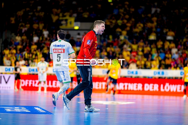 Mikael Appelgren (1, Rhein Neckar Löwen) jubelt