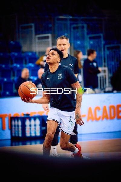 Spieler beim Korbleger