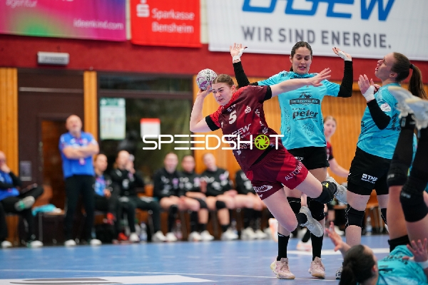 Szene mit Isabell Hurst (5; HSG Bensheim/Auerbach)